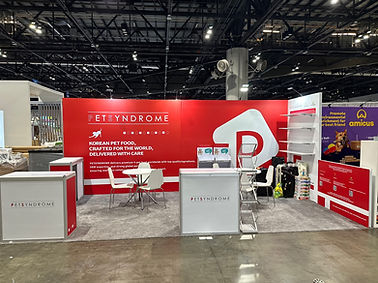 KOTLA-USA standard booth with fixed size, partition, flooring, lighting, tables and chairs.